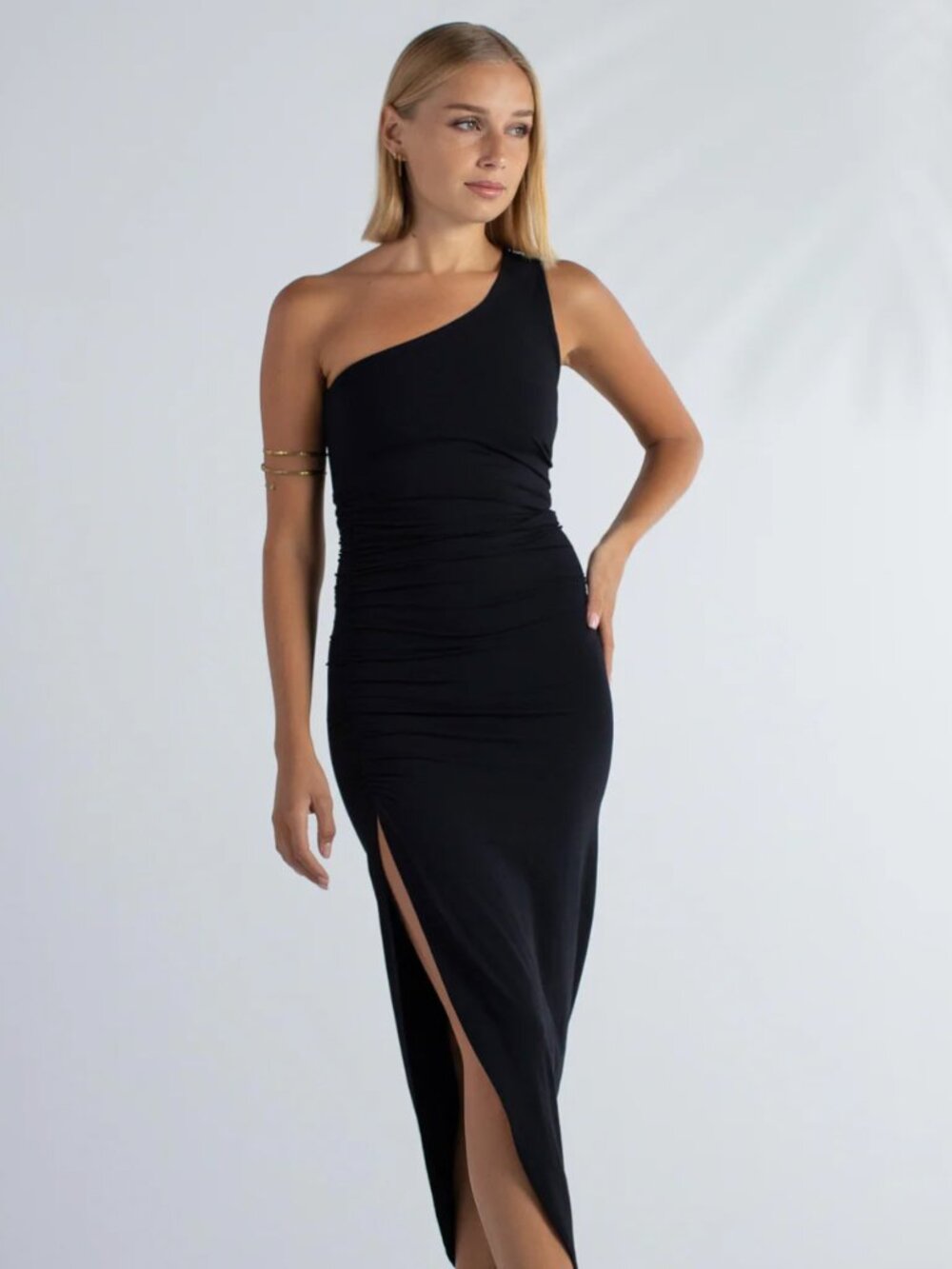 ROYAL CODES ZAHRA DRESS IN BLACK S